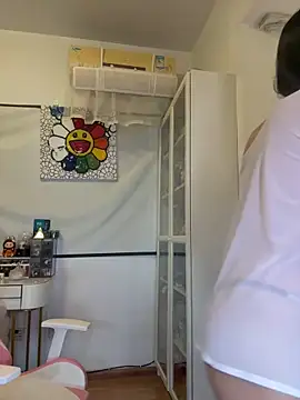 jiajia L online show from 12/04/25, 06:44