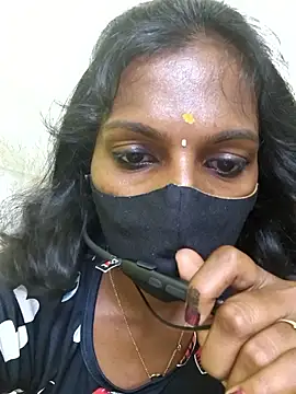 Honey rosetamil online show from 04/28/26, 10:09