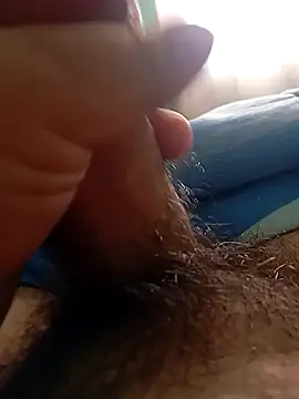 Snapshot of Yona-67 chatting on 01/17/26, 02:44 Yona-67 online show from 01/17/26, 02:44