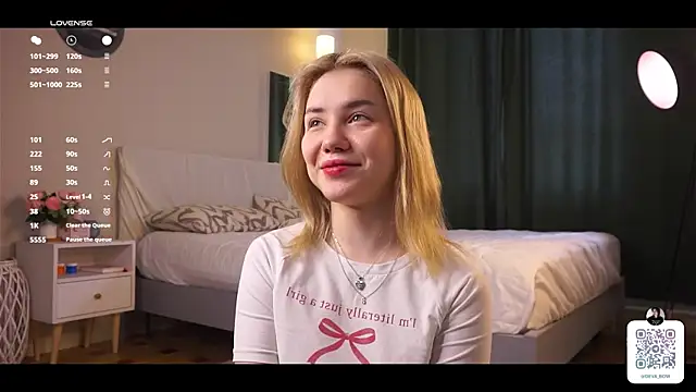 Snapshot of LilianBenskin chatting on 04/12/26, 06:40 LilianBenskin online show from 04/12/26, 06:40