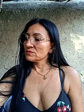 maturexxxnaughty online show from 05/07/26, 11:48
