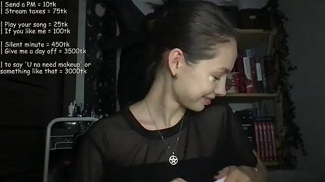 Yuna5343 online show from 06/19/26, 07:28