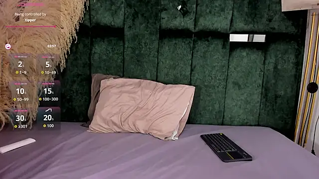 Chloe jackson25 online show from 11/06/25, 06:09