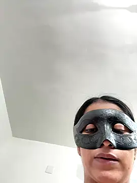 Snapshot of Lusty_Desi chatting on 11/15/25, 01:36 Lusty Desi online show from 11/15/25, 01:36