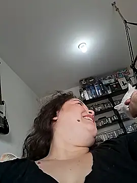 Snapshot of valkiriabbw chatting on 09/19/25, 11:44 valkiriabbw online show from 09/19/25, 11:44