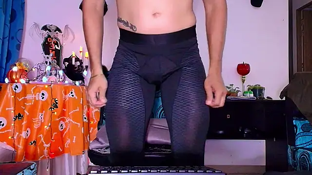 DaveSoldier online show from 11/21/25, 04:33