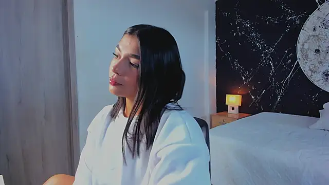 ShaniaDaniels online show from 10/14/25, 09:04