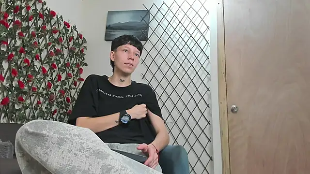 LiamBrown09 online show from 06/23/26, 07:34