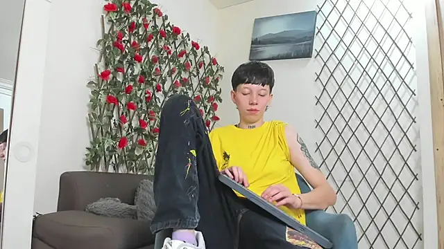 LiamBrown09 online show from 06/24/26, 07:24