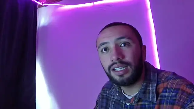 annaandgray online show from 12/17/25, 04:02