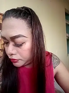 Snapshot of EmmaKantutera chatting on 11/27/25, 08:49 EmmaKantutera online show from 11/27/25, 08:49