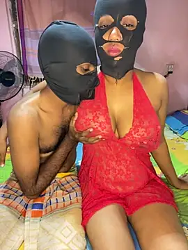 Snapshot of Sadaru_ chatting on 10/30/25, 02:18 Sadaru  online show from 10/30/25, 02:18