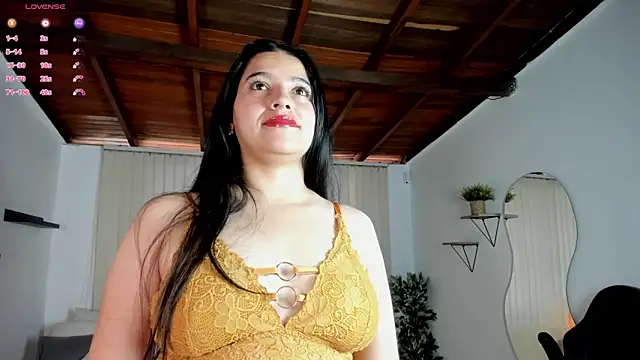 Snapshot of Miin_yuna chatting on 02/04/26, 01:50 Miin yuna online show from 02/04/26, 01:50