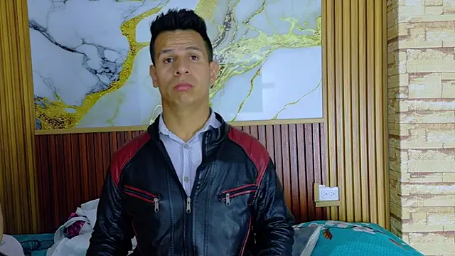 mabelineyesgreen303av online show from 11/18/25, 03:12