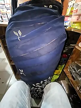 Snapshot of indianhotwife639 chatting on 01/10/26, 05:09 indianhotwife639 online show from 01/10/26, 05:09