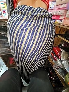 Snapshot of indianhotwife639 chatting on 03/04/26, 05:24 indianhotwife639 online show from 03/04/26, 05:24