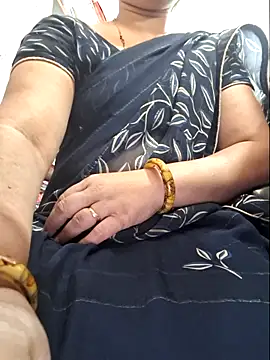 indianhotwife639 online show from 04/10/26, 06:40