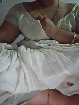 indianhotwife639 online show from 06/16/26, 05:48