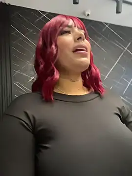 MaddyGray  online show from 12/01/25, 07:08