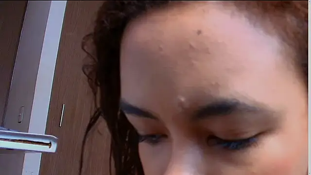 karol dl online show from 10/16/25, 12:28