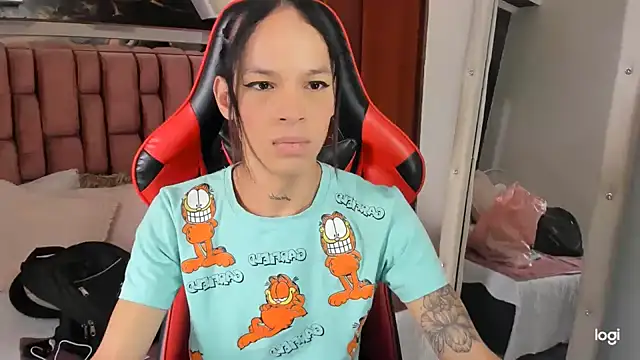 Snapshot of sara_slut21 chatting on 01/20/25, 05:59 sara slut21 online show from 01/20/25, 05:59