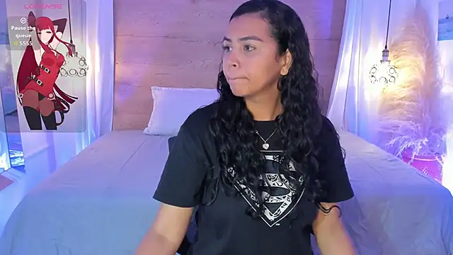 Artemisa08 online show from 10/22/25, 02:12