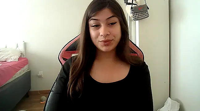 Becca B online show from 10/31/25, 03:13