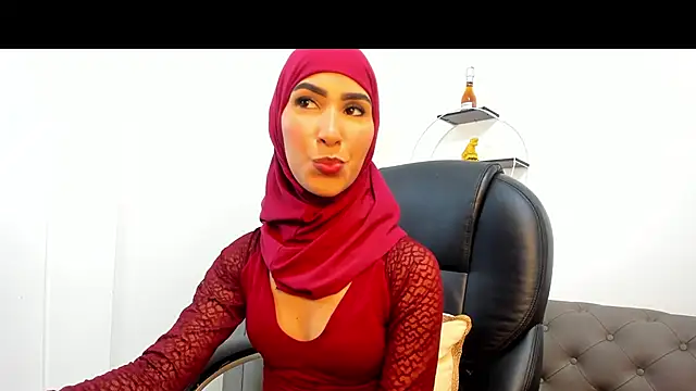 nefer ahsgarr online show from 10/23/25, 11:14