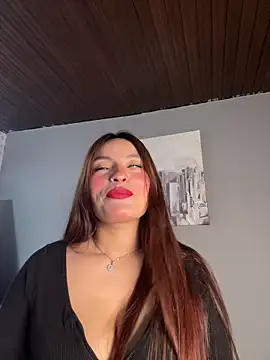 Snapshot of Adarha_Ramirez chatting on 03/06/26, 01:46 Adarha Ramirez online show from 03/06/26, 01:46