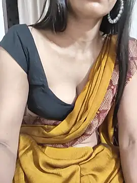 Snapshot of Shalu_G chatting on 06/26/26, 05:23 Shalu G online show from 06/26/26, 05:23