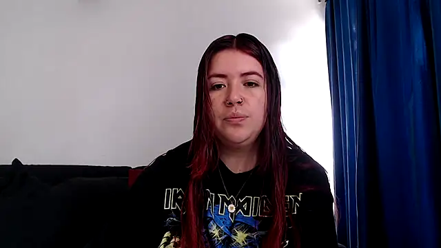 Snapshot of evilheart_69 chatting on 11/12/25, 05:13 evilheart 69 online show from 11/12/25, 05:13