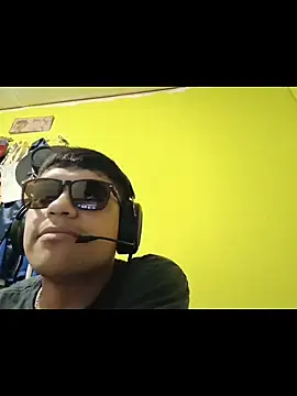 juanfritaa21 online show from 10/18/25, 01:08