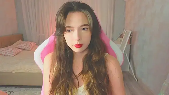 yuna sunshy online show from 10/09/25, 12:08