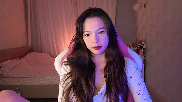 Snapshot of yuna_sunshy chatting on 03/22/26, 12:25 yuna sunshy online show from 03/22/26, 12:25