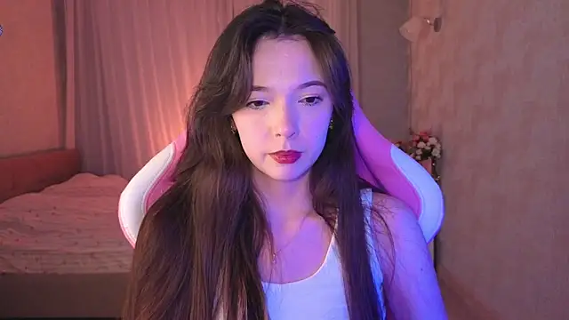 Snapshot of yuna_sunshy chatting on 04/01/26, 11:46 yuna sunshy online show from 04/01/26, 11:46