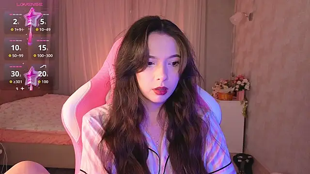 Snapshot of yuna_sunshy chatting on 04/30/26, 11:31 yuna sunshy online show from 04/30/26, 11:31