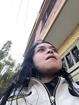 Emily Rivers  online show from 10/01/25, 01:06