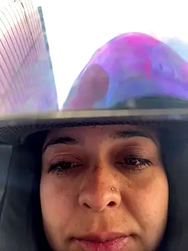 Emily Rivers  online show from 10/04/25, 12:58