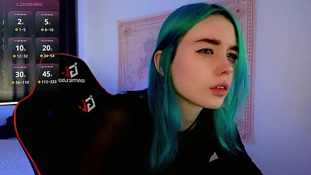 Snapshot of Kiara_Dream chatting on 09/08/25, 08:52 Kiara Dream online show from 09/08/25, 08:52