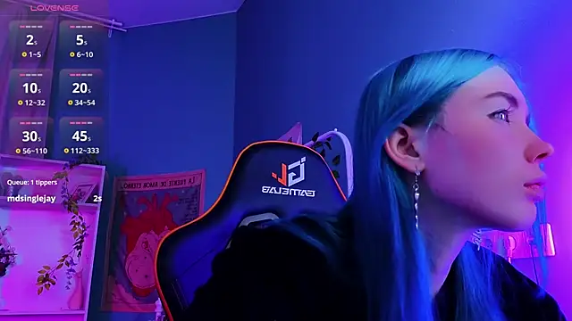 Snapshot of Kiara_Dream chatting on 09/22/25, 08:55 Kiara Dream online show from 09/22/25, 08:55