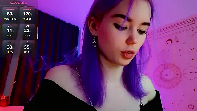 Snapshot of Kiara_Dream chatting on 10/24/25, 06:48 Kiara Dream online show from 10/24/25, 06:48