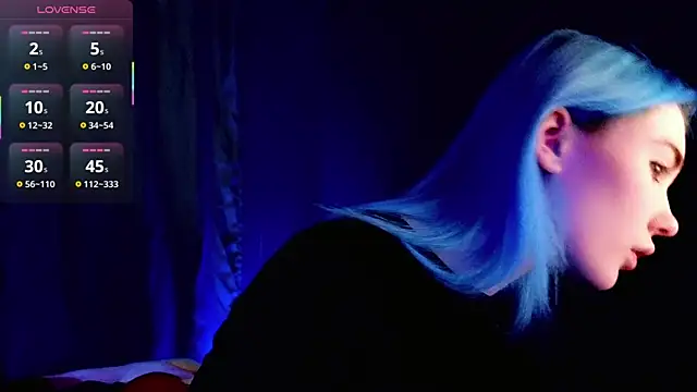 Snapshot of Kiara_Dream chatting on 12/05/25, 09:00 Kiara Dream online show from 12/05/25, 09:00