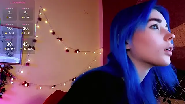 Snapshot of Kiara_Dream chatting on 12/13/25, 08:25 Kiara Dream online show from 12/13/25, 08:25