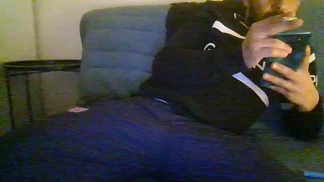 Snapshot of wanis7531 chatting on 12/16/25, 02:27 wanis7531 online show from 12/16/25, 02:27