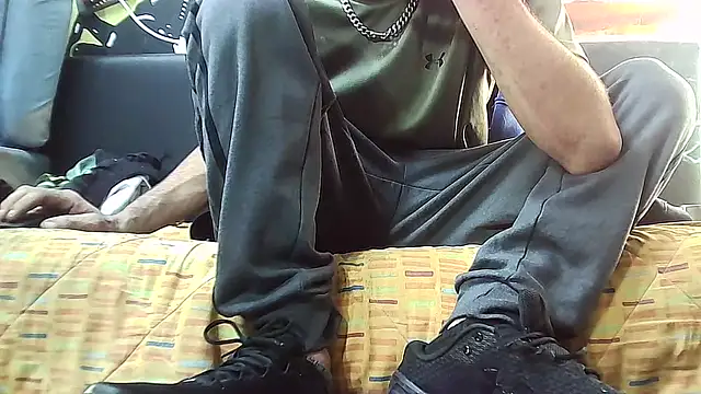 lovehairymature90 online show from 11/10/25, 11:09