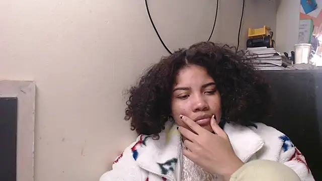 madelene online show from 02/16/25, 01:03