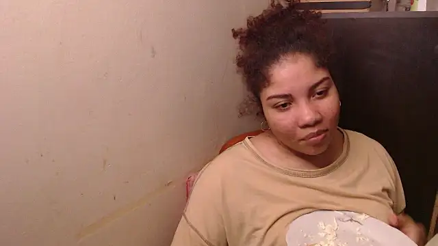 madelene online show from 11/04/25, 01:59