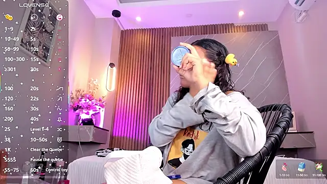 emma  rose1 online show from 10/16/25, 02:45