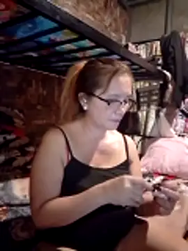 SexyHottMom online show from 06/12/26, 09:08