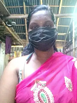 Snapshot of Tamildivya18 chatting on 11/07/25, 04:56 Tamildivya18 online show from 11/07/25, 04:56